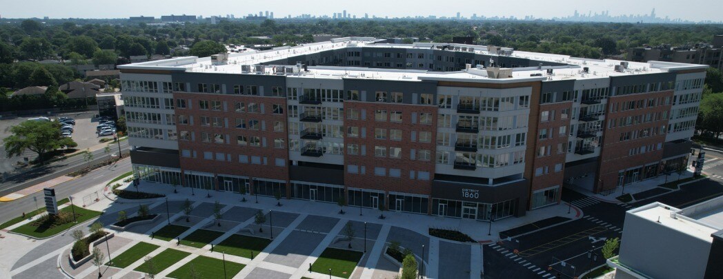 NWC Touhy and Lincoln Ave, Lincolnwood, IL à louer Photo du bâtiment- Image 1 de 3