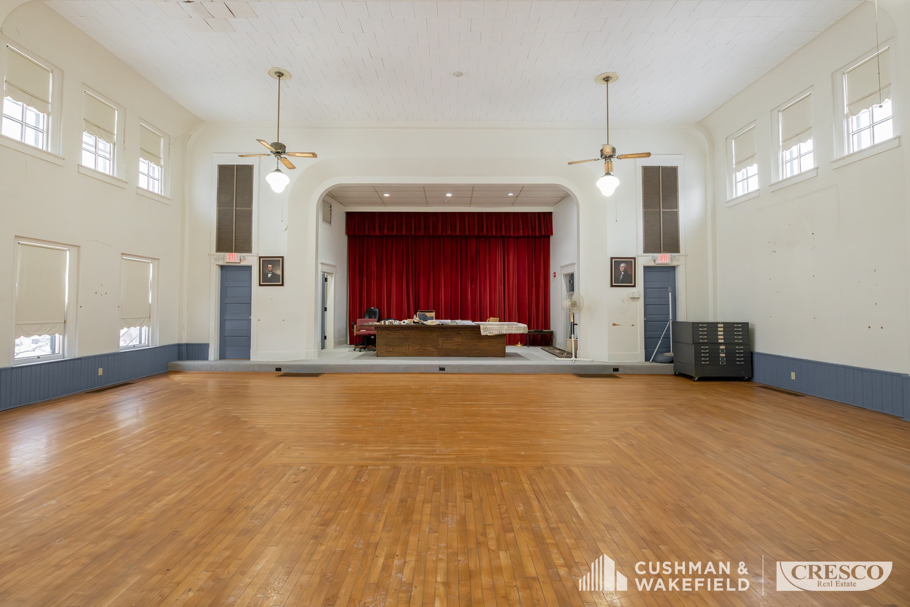 9546 Brandywine Rd, Northfield, OH for lease Interior Photo- Image 1 of 7