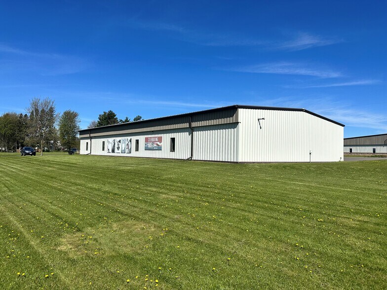 N5750 White St, Glen Flora, WI à vendre - Photo du bâtiment - Image 3 de 15