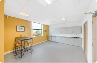 Old Hall Rd, Wirral for lease Interior Photo- Image 1 of 11