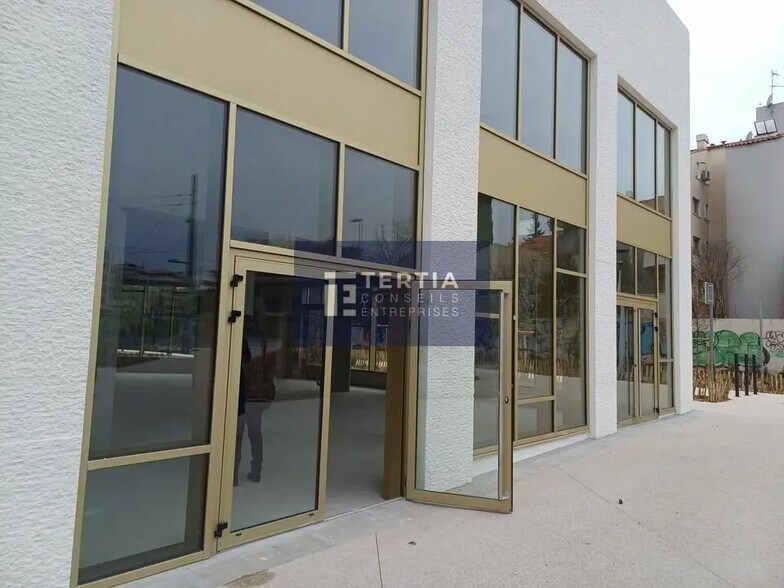 Office in Montpellier for sale - Building Photo - Image 2 of 21