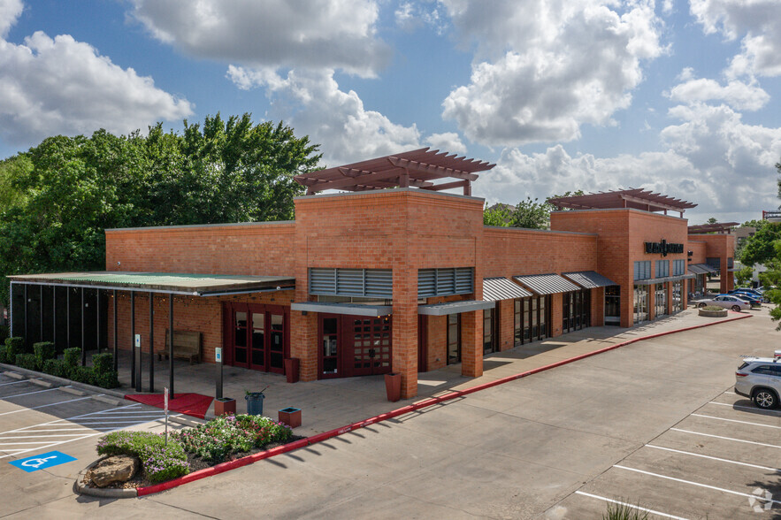 5555 Washington Ave, Houston, TX for lease - Building Photo - Image 1 of 1