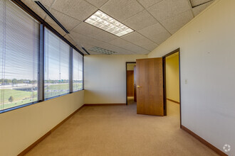 10159 E 11th St, Tulsa, OK for lease Interior Photo- Image 2 of 6