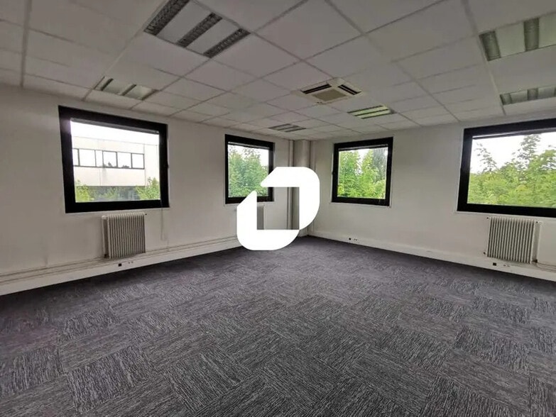 19-25 Rue Alexis De Tocqueville, Antony for lease - Interior Photo - Image 2 of 31