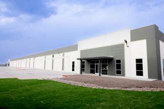 More details for 854 Nicholas D. Hachar Rd., Laredo, TX - Industrial for Lease