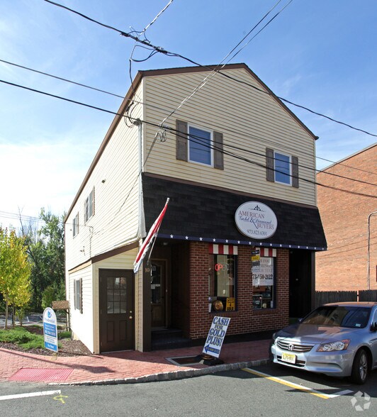 10 Main St, Hamburg, NJ à louer - Photo du bâtiment - Image 3 de 5