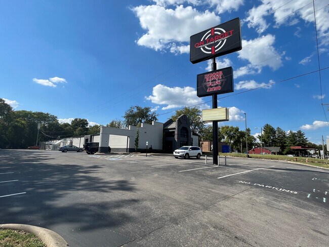 More details for 4803 Old Hickory Blvd, Hermitage, TN - Retail for Sale