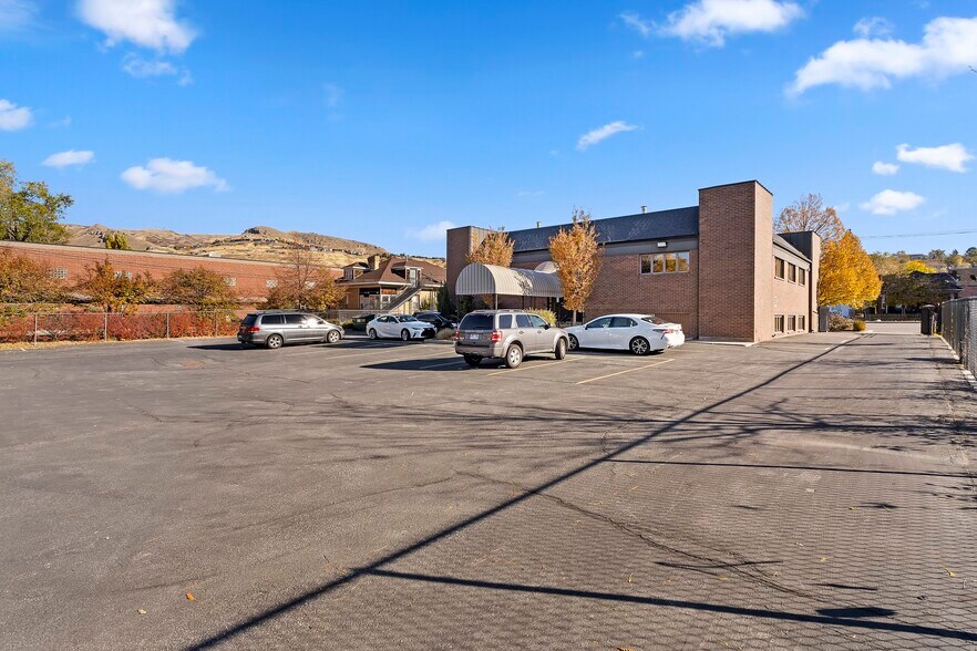 333 N 300 W, Salt Lake City, UT à louer - Photo du bâtiment - Image 2 de 21