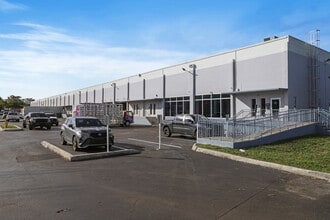 7950-7966 NW 14th St, Miami, FL for lease Building Photo- Image 2 of 6