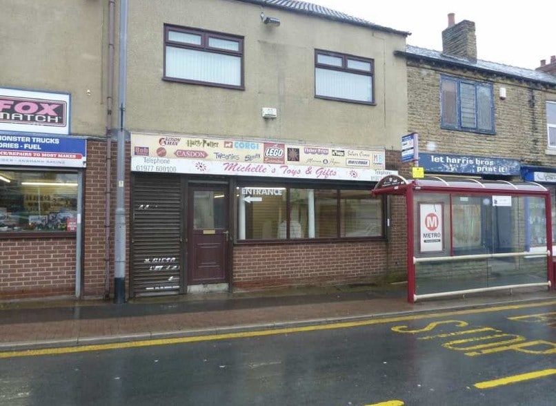 64-68 Station Ln, Pontefract for lease - Building Photo - Image 2 of 2