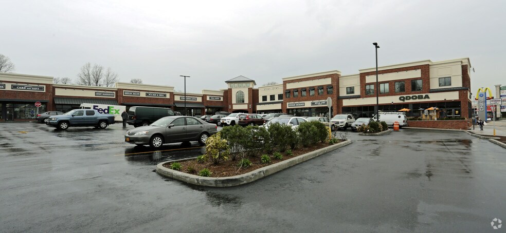 7001 Amboy Rd, Staten Island, NY à louer - Photo du bâtiment - Image 3 de 18