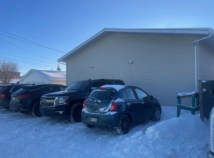 16210 100A Ave NW, Edmonton, AB for sale - Building Photo - Image 2 of 15