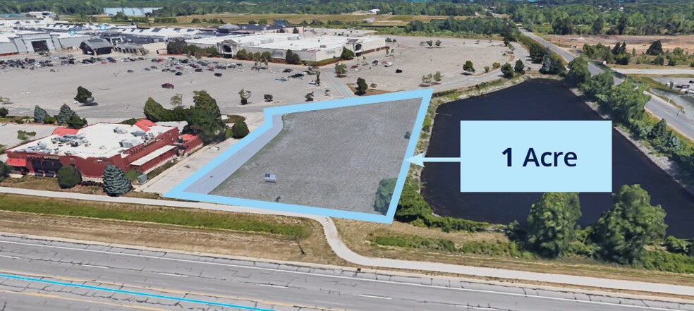 S Harvey The Lakes Mall, Muskegon, MI à louer - Photo du bâtiment - Image 2 de 4