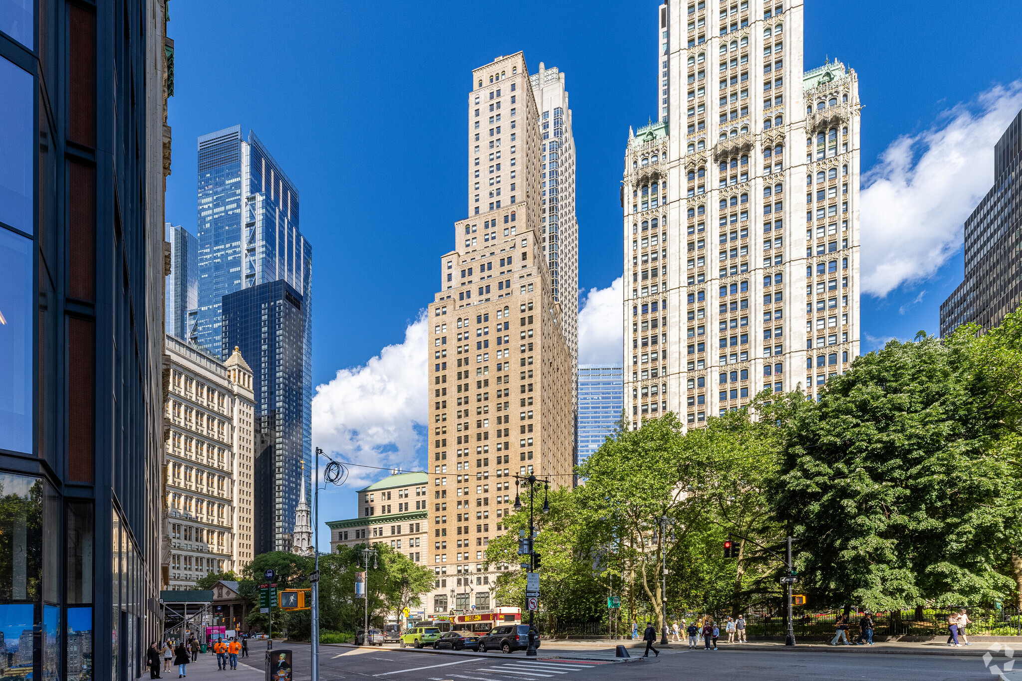 225 Broadway, New York, NY for lease Building Photo- Image 1 of 31