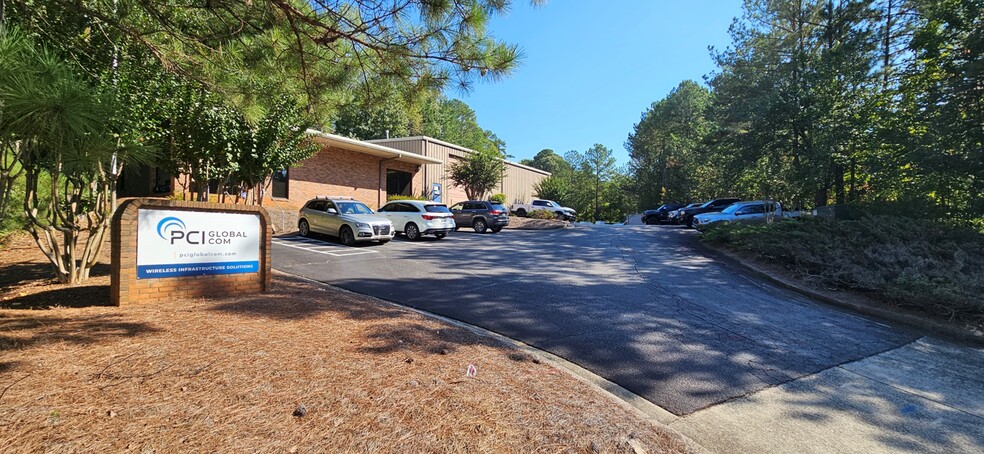 9365 Industrial Trace, Alpharetta, GA for sale - Building Photo - Image 1 of 12