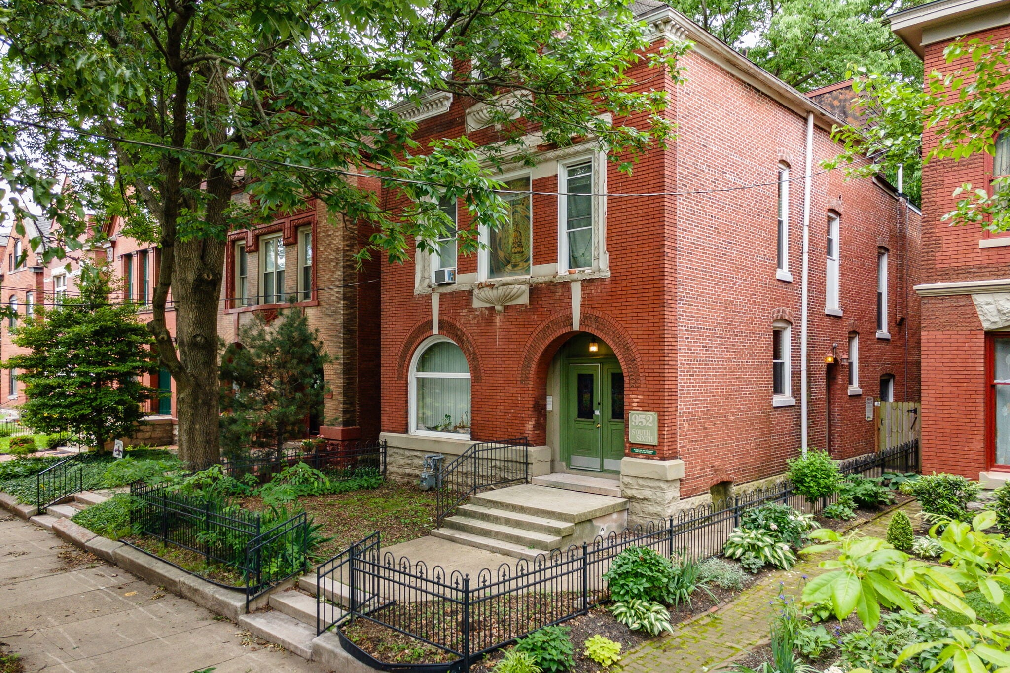 952 S 6th St, Louisville, KY for sale Building Photo- Image 1 of 9