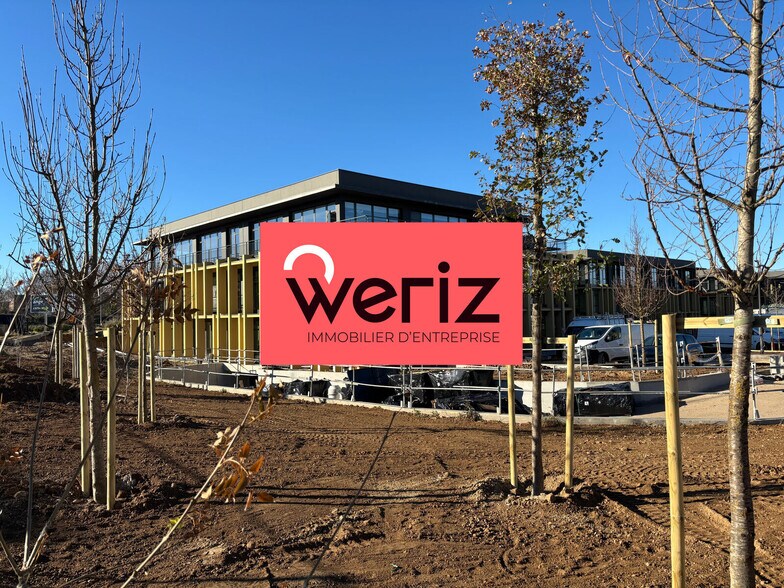 Bureau dans Aix-en-Provence à louer - Photo du bâtiment - Image 3 de 10