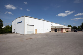 Plus de détails pour 428 SE Fleetway Cir, Lees Summit, MO - Industriel à louer