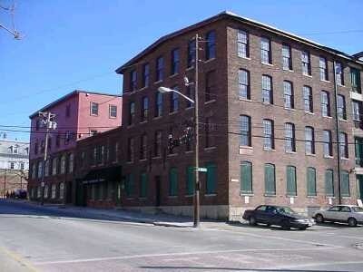 161 Exchange St, Pawtucket, RI à louer - Photo du bâtiment - Image 3 de 26