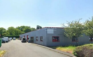 Plus de détails pour Local d'activités à louer