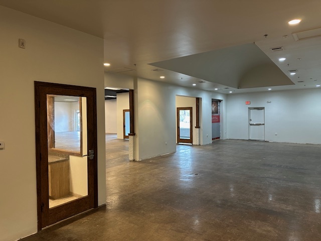 6500 N Lamar Blvd, Austin, TX for lease - Building Photo - Image 3 of 8