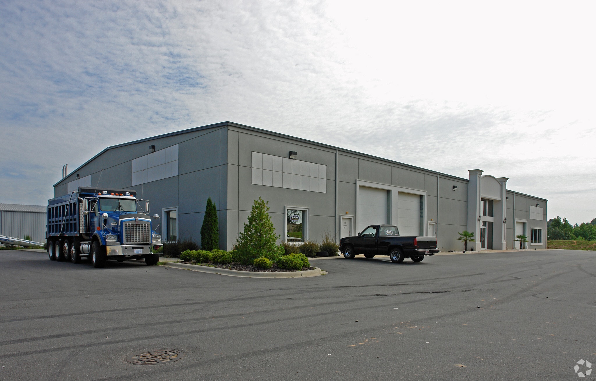 114-116 Infield Ct, Mooresville, NC for lease Primary Photo- Image 1 of 9