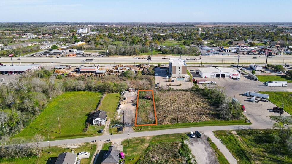 4210 11th St, Brookshire, TX à vendre - Photo du bâtiment - Image 2 de 6