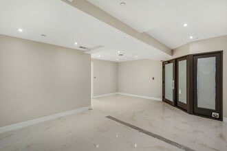 413-445 N Rodeo Dr, Beverly Hills, CA à louer Photo intérieure- Image 1 de 14