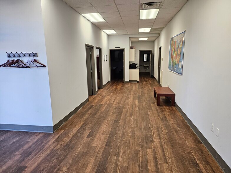 119 Ian Ct, Spartanburg, SC à louer - Photo intérieure - Image 2 de 6