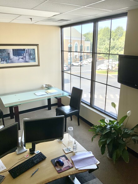 8025-8183 Ardrey Kell Rd, Charlotte, NC for lease - Building Photo - Image 2 of 18