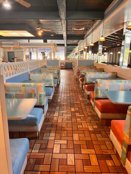 2 Regency Pky, Hilton Head Island, SC à vendre - Photo intérieure - Image 3 de 15