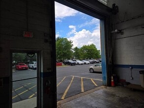 3775 Park Ave, Edison, NJ à louer Photo intérieure- Image 2 de 3