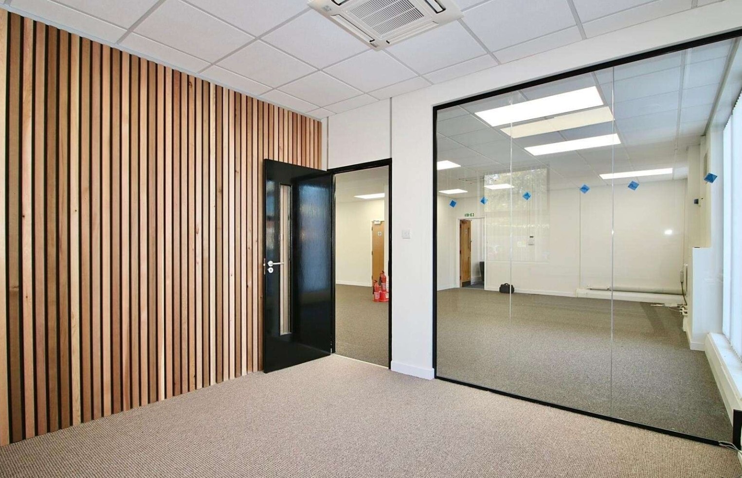 Woodbrook Crescent, Billericay à louer Photo intérieure- Image 1 de 6