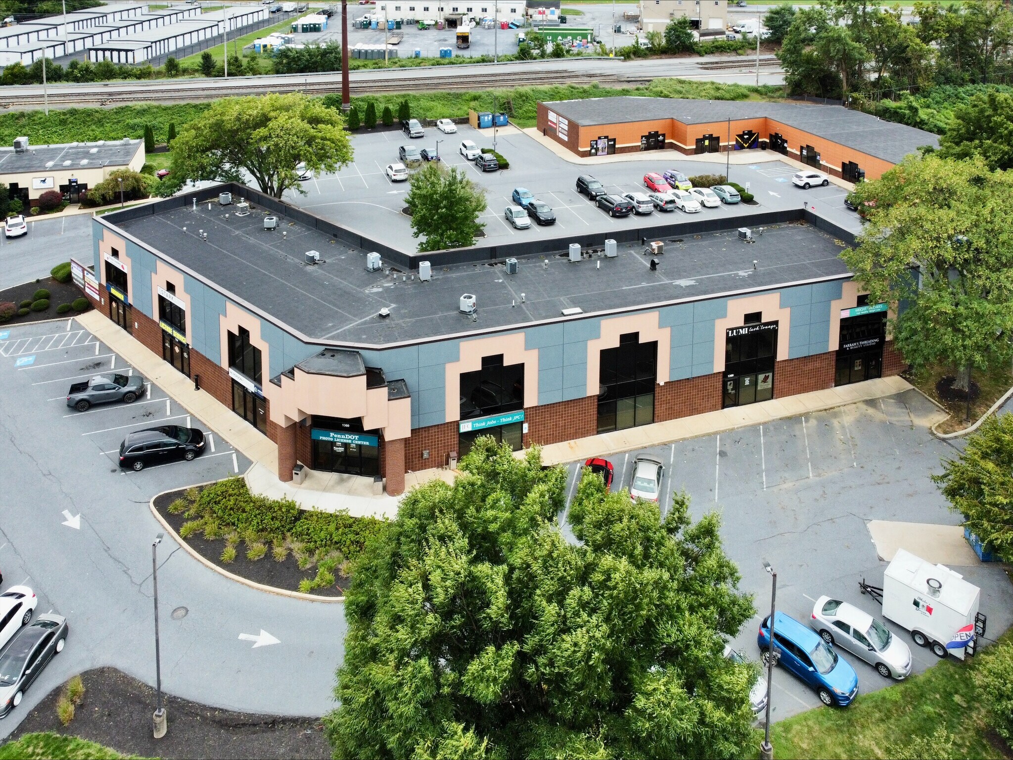 1368-1370 Harrisburg Pike, Lancaster, PA for lease Primary Photo- Image 1 of 9