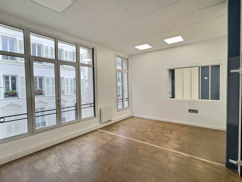 3 Rue Clairaut, Paris for lease - Interior Photo - Image 3 of 12