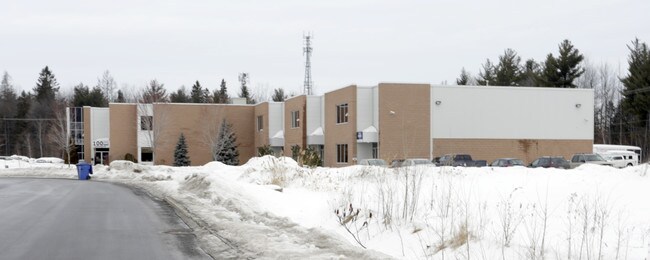 More details for 100 Rue Émilien-Marcoux, Blainville, QC - Industrial for Sale