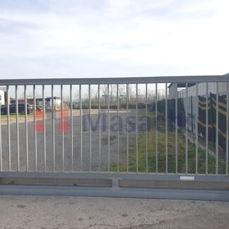 Plus de détails pour Terrain à louer