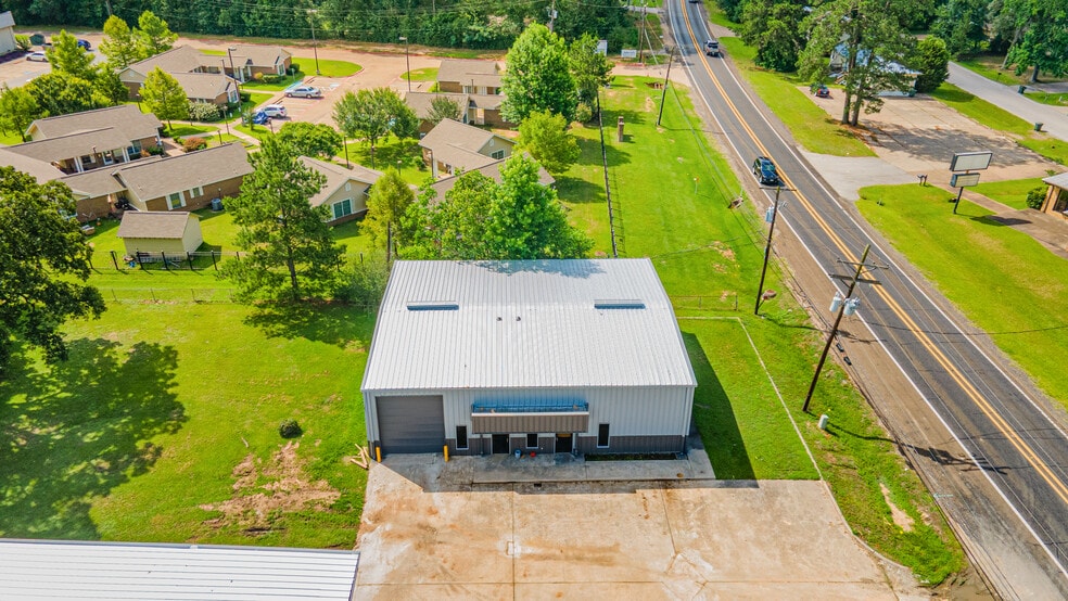 7031 TX-75, Huntsville, TX for lease - Building Photo - Image 3 of 20