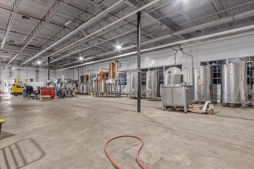 1341 Hughes Ford Rd, Frederick, MD for lease - Interior Photo - Image 3 of 17