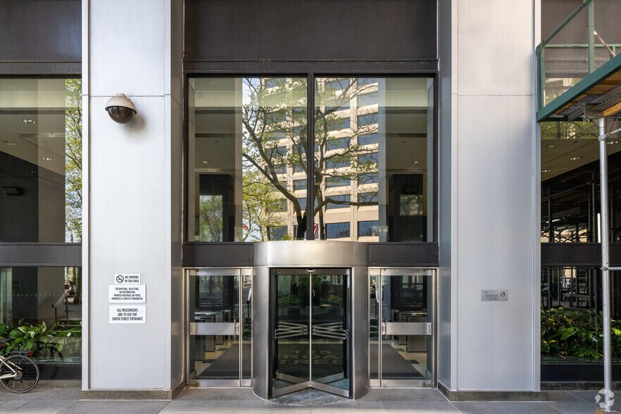 125 Broad St, New York, NY à louer - Photo du bâtiment - Image 2 de 7