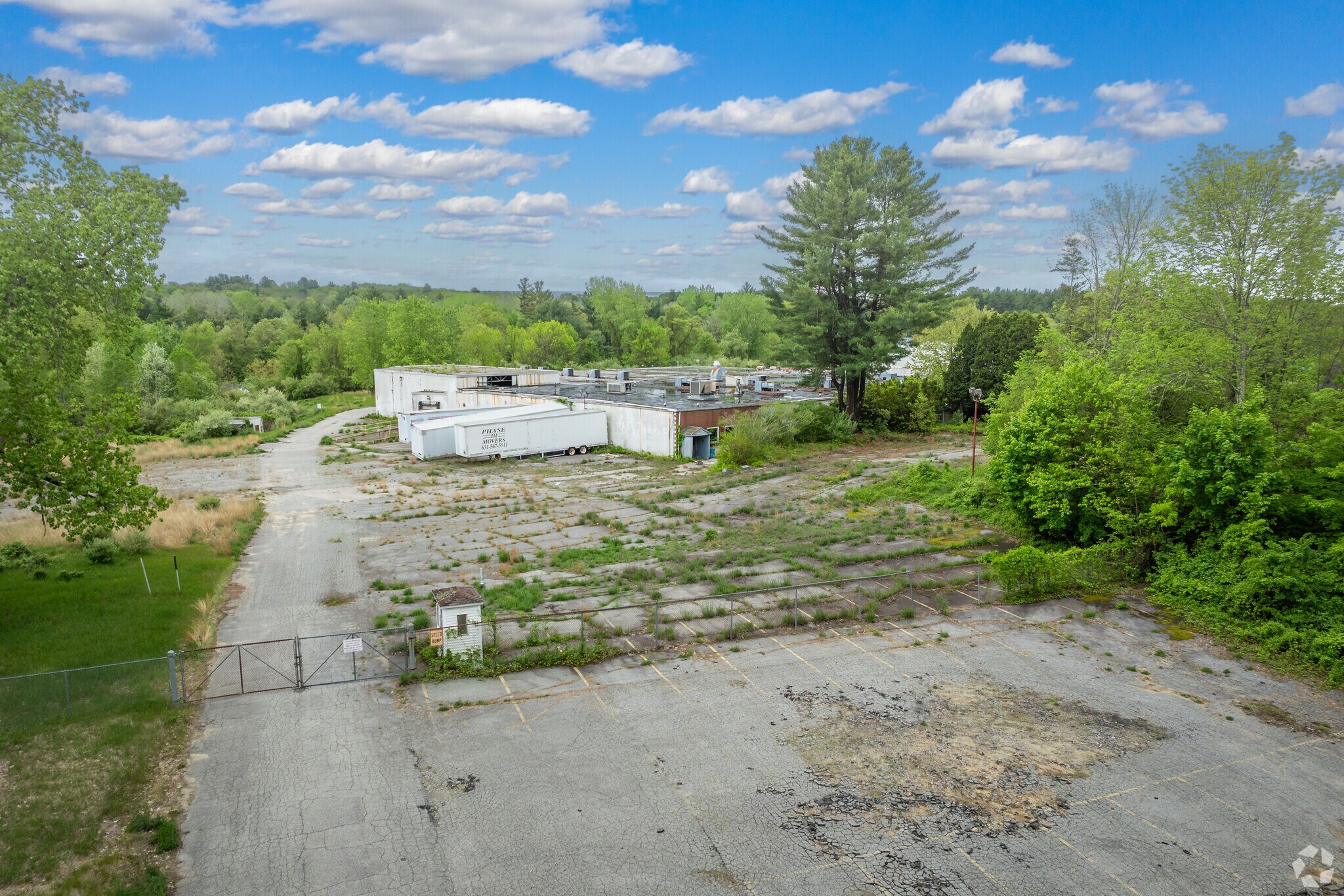 153 Searles Rd, Pomfret, CT for lease Primary Photo- Image 1 of 6