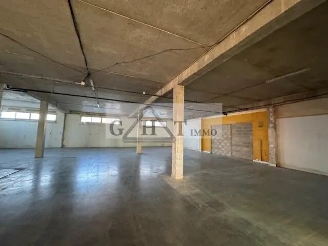 Industrial in Neuilly-Plaisance for lease Interior Photo- Image 1 of 4