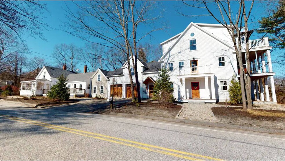 2 Town Landing Rd, Falmouth, ME à vendre - Photo du bâtiment - Image 1 de 1