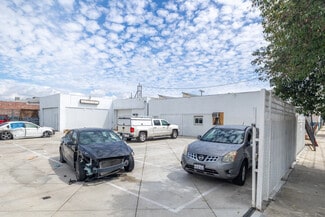 Plus de détails pour 18419-18421 1/2, Reseda, CA - Industriel à louer