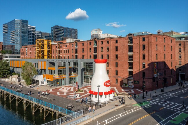 Plus de détails pour 308 Congress St, Boston, MA - Bureau à louer