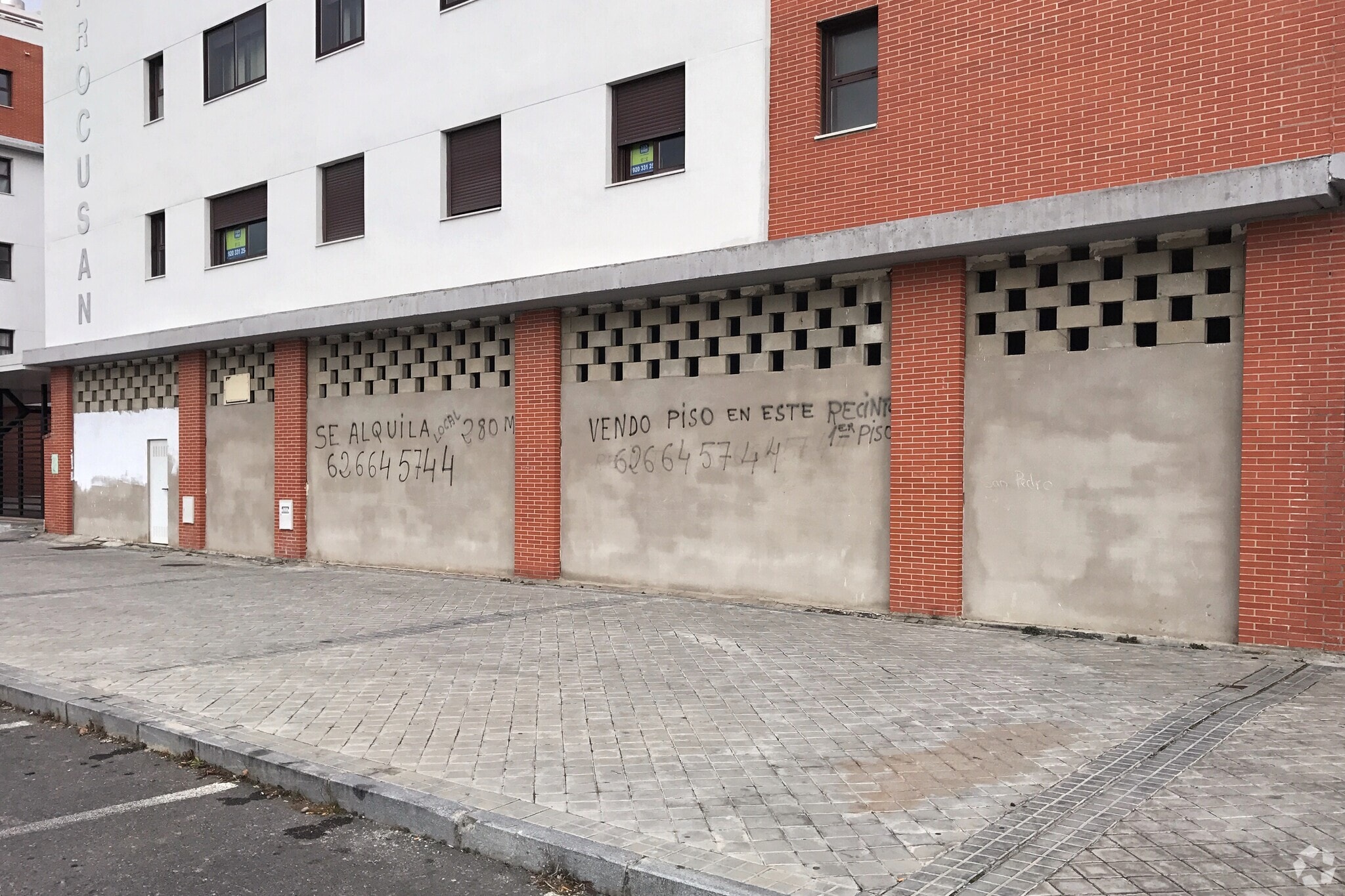 Carretera Sonsoles, 9, Ávila, Ávila for lease Interior Photo- Image 1 of 2