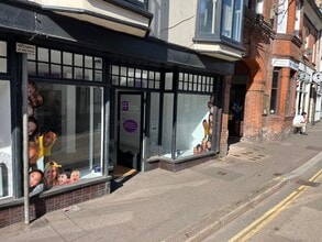 56-62 Fore St, Cullompton à louer Photo intérieure- Image 1 de 9