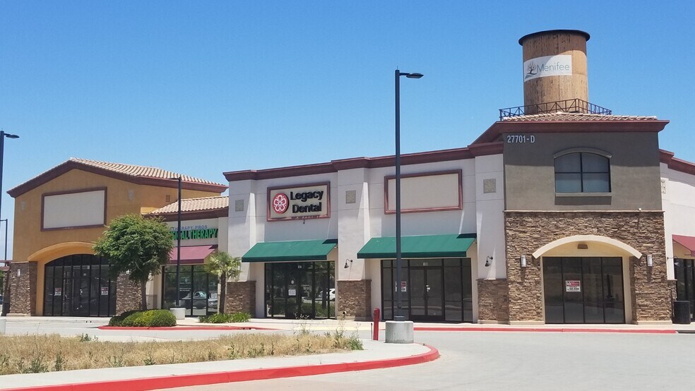 33177 Bailey Park Blvd, Menifee, CA à vendre - Photo du bâtiment - Image 3 de 7