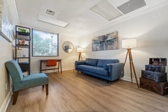 2005 Pan Am Cir, Tampa, FL for lease Interior Photo- Image 1 of 1