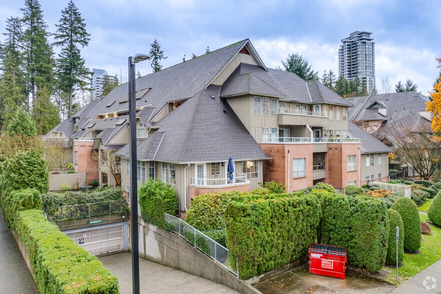 1154 Westwood St, Coquitlam, BC for sale - Building Photo - Image 2 of 4